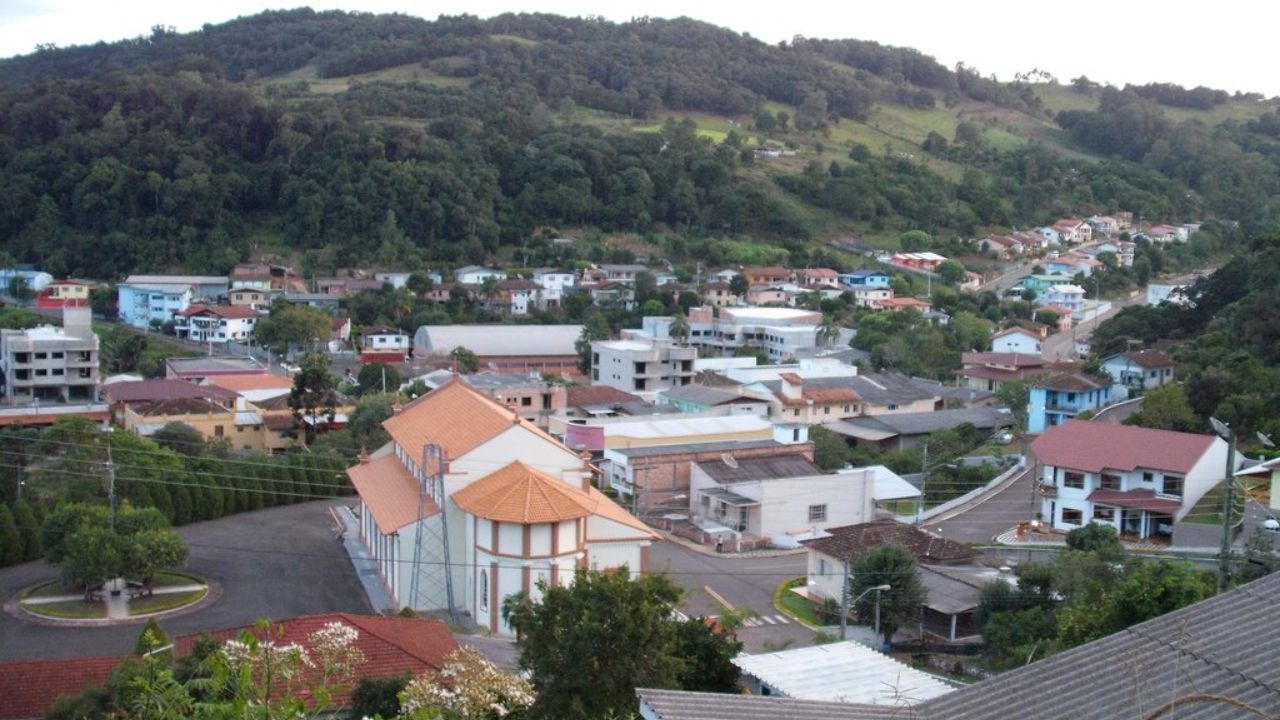 LACERDÓPOLIS